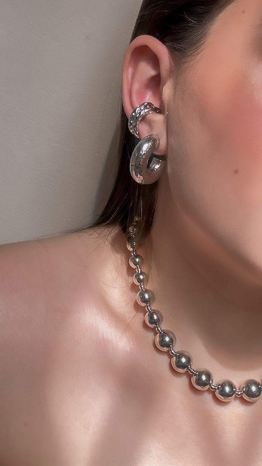 Magnus hoops