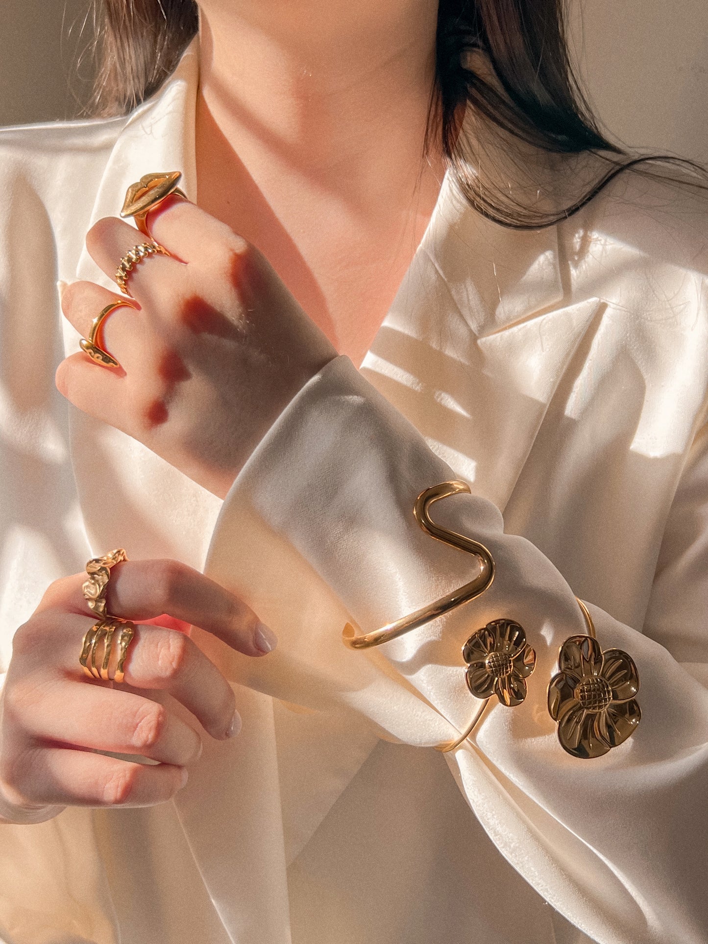 Thiara bracelet
