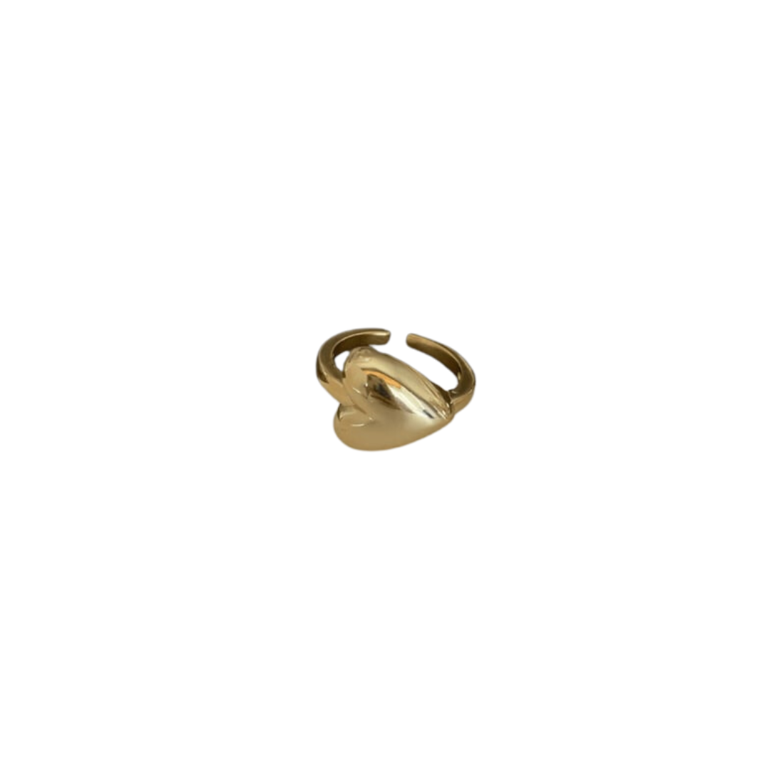 Chunky heart ring