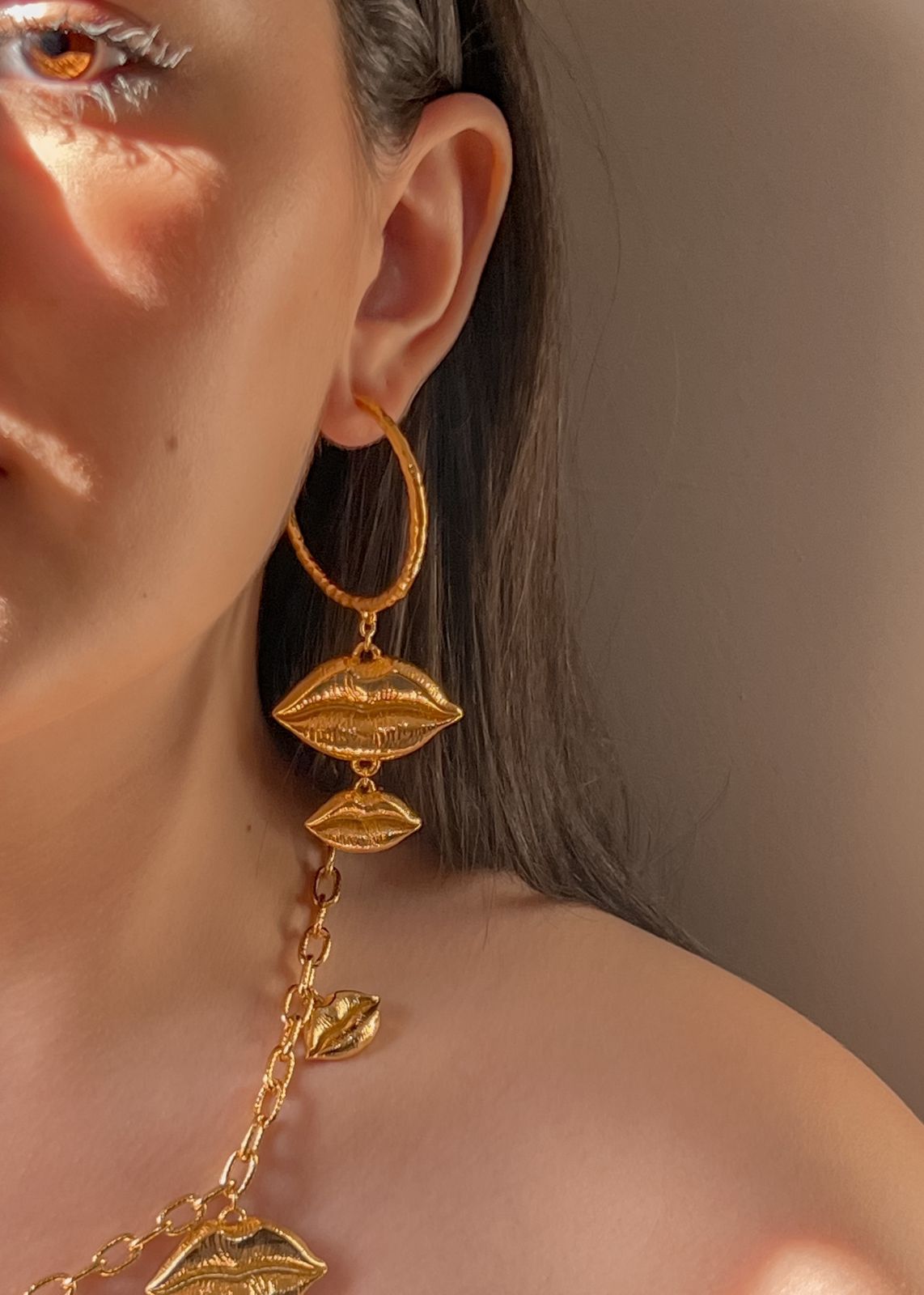 Venus Hoops