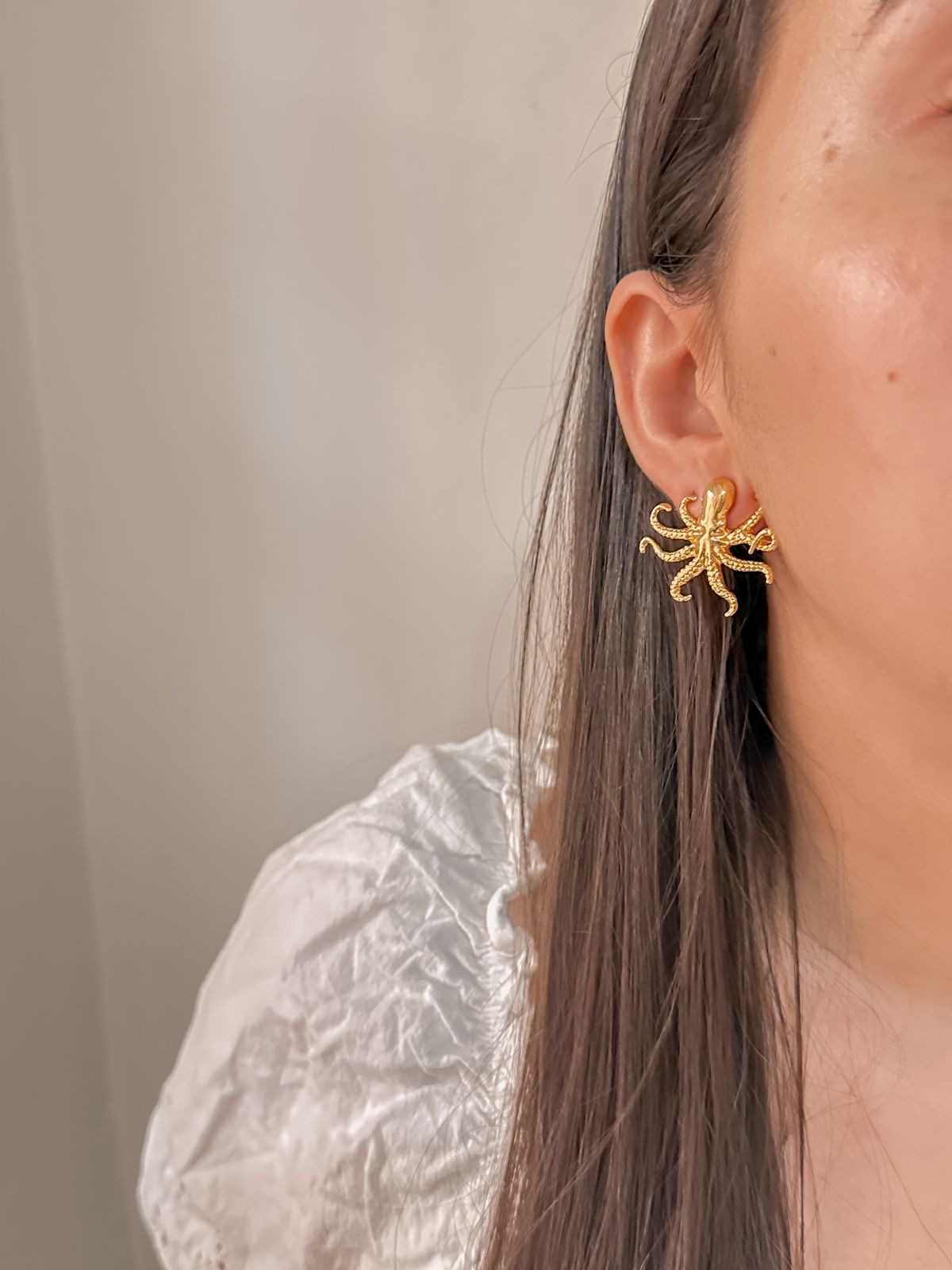 Octopus studs