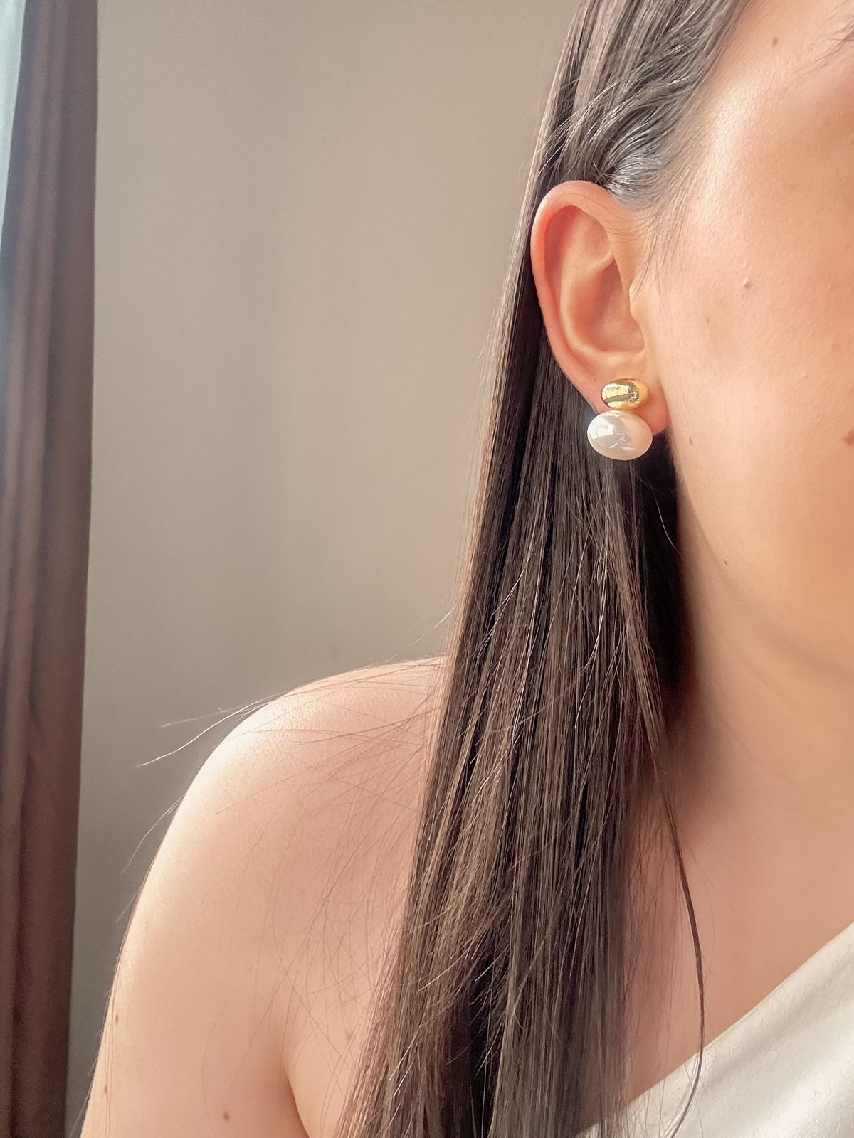 Pearly studs