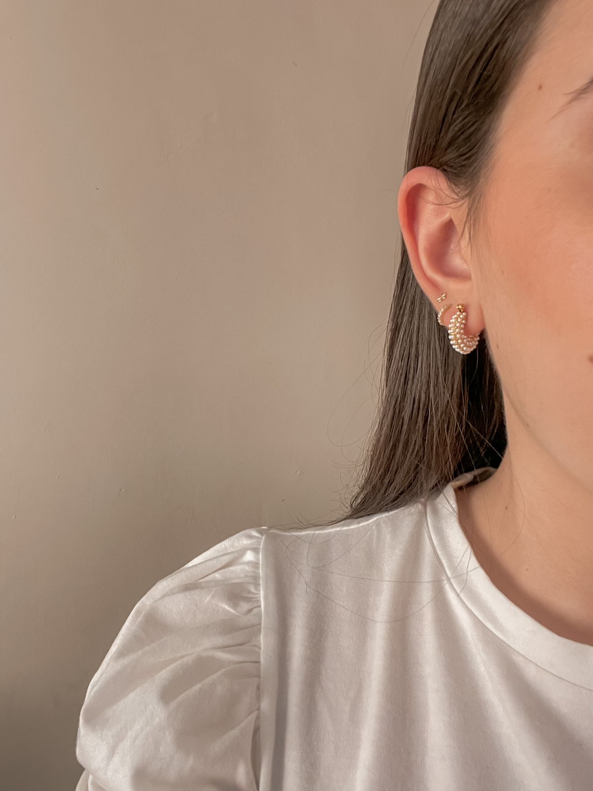 Mini hoops full pearls