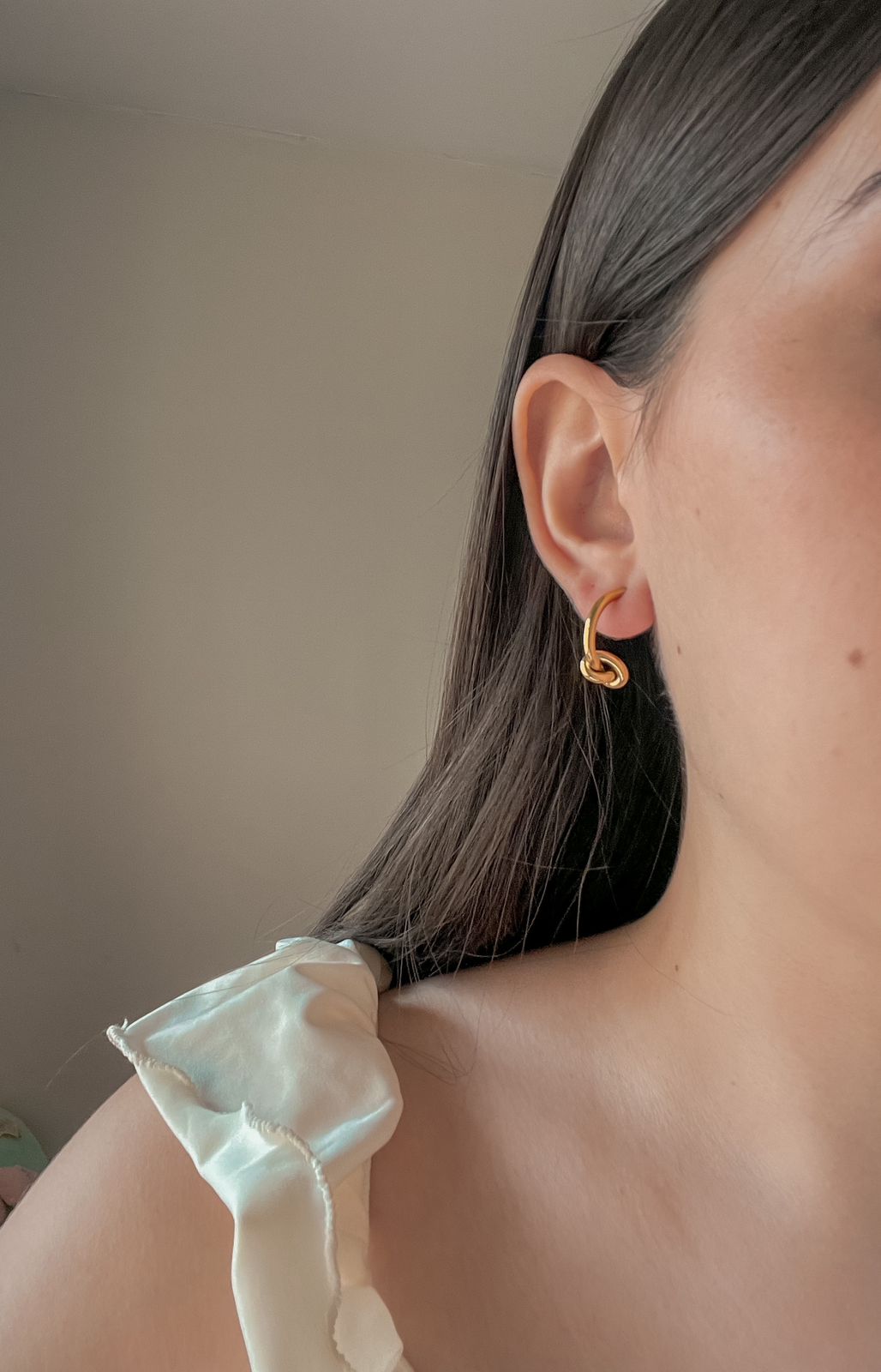 Knot earrings