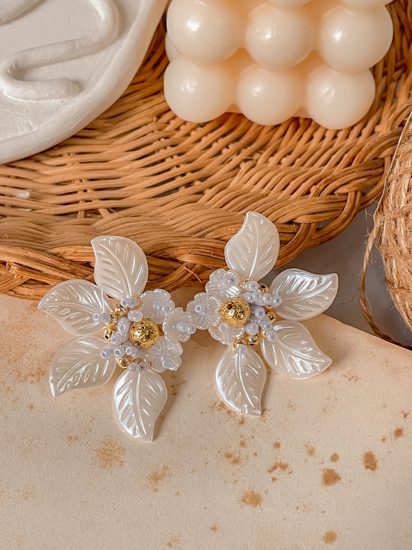 Aneessa earrings