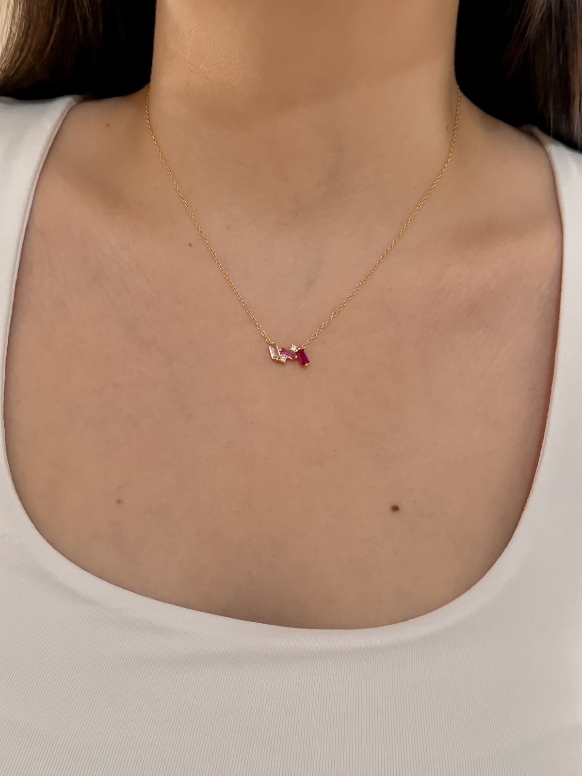Pinky love necklace
