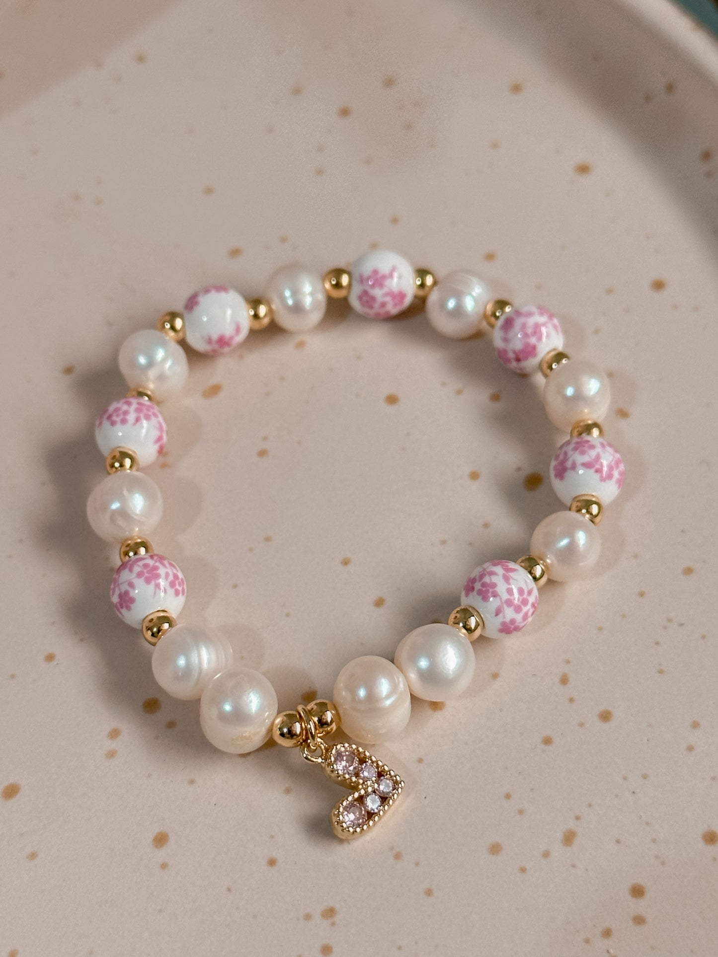 pinky+heart bracelet
