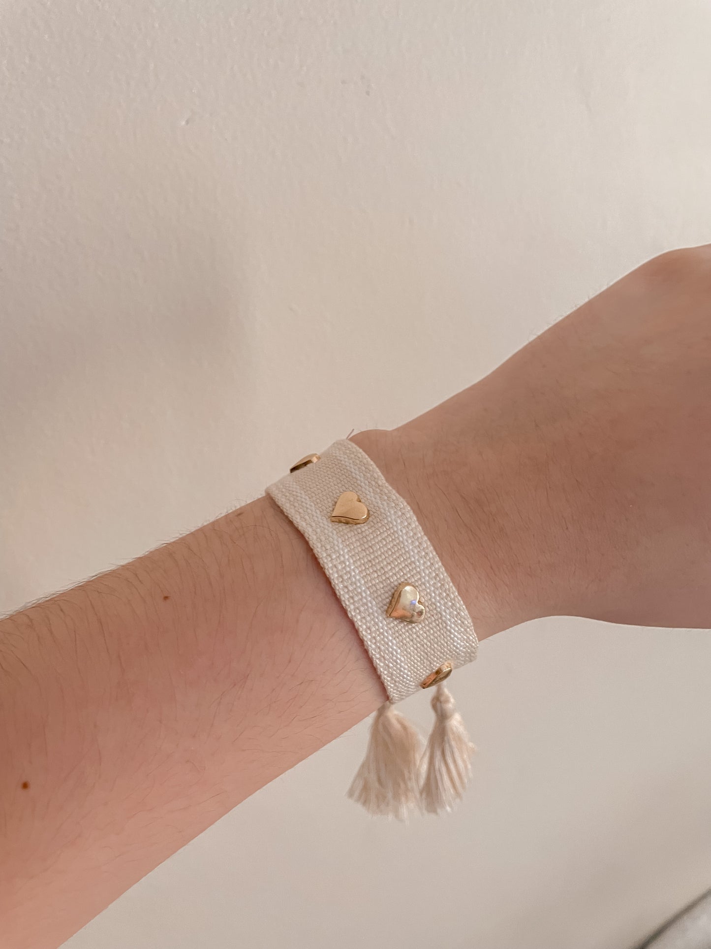 Friendship bracelet adjustable beige