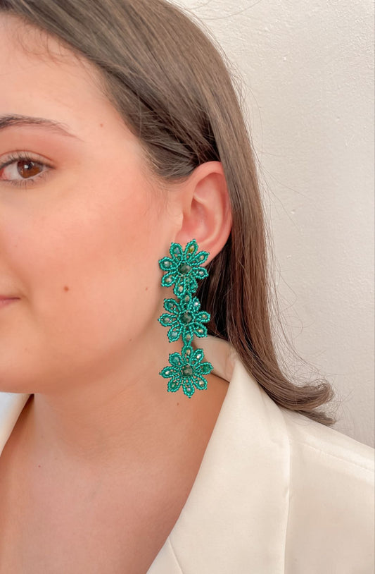 merry earrings